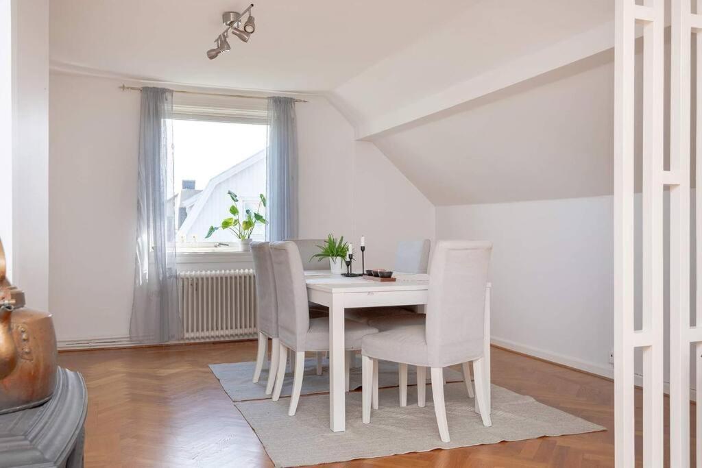 גטבורג White & Bright Room In A Shared Apartment מראה חיצוני תמונה